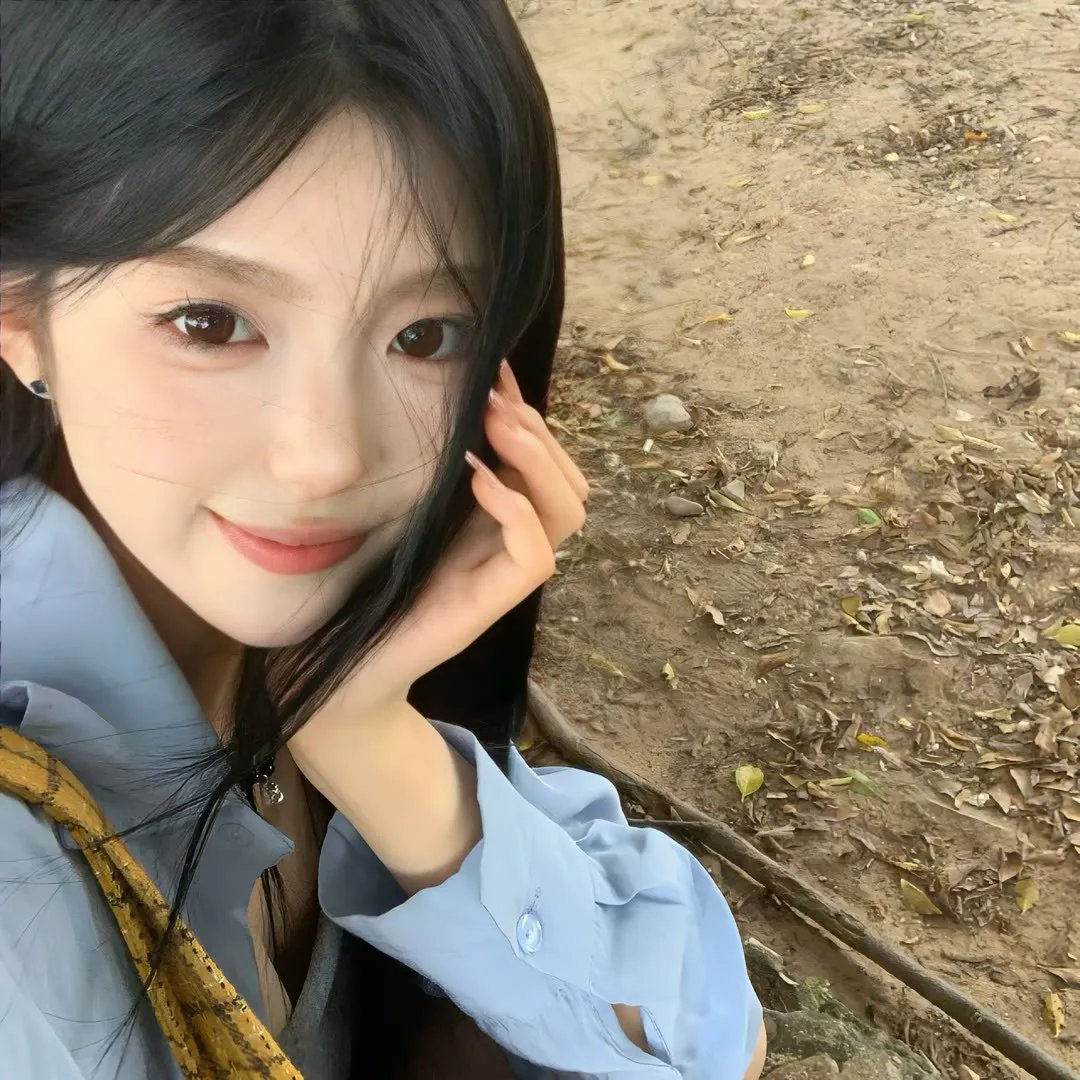 青山不墨